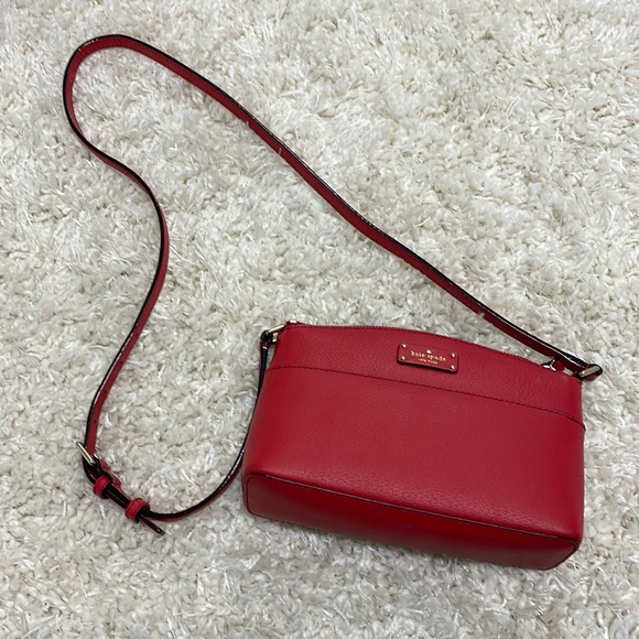 kate spade Handbags - Red Small Kate Spade Crossbody